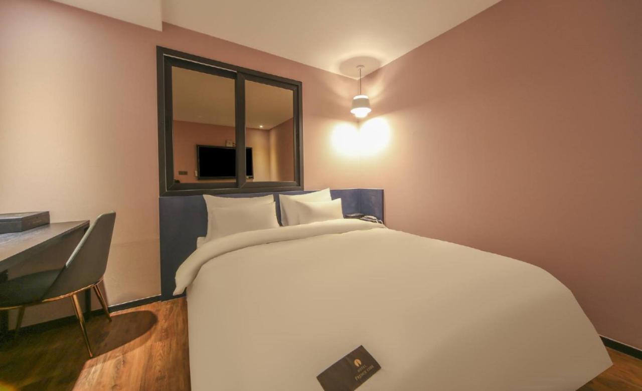 Hotel French Code Myeongji Busan Esterno foto